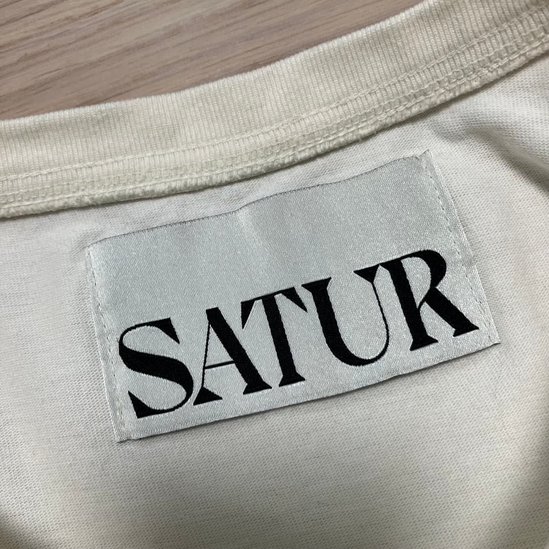 [Satur] 세터 빅 로고 반팔 티셔츠 상품이미지6