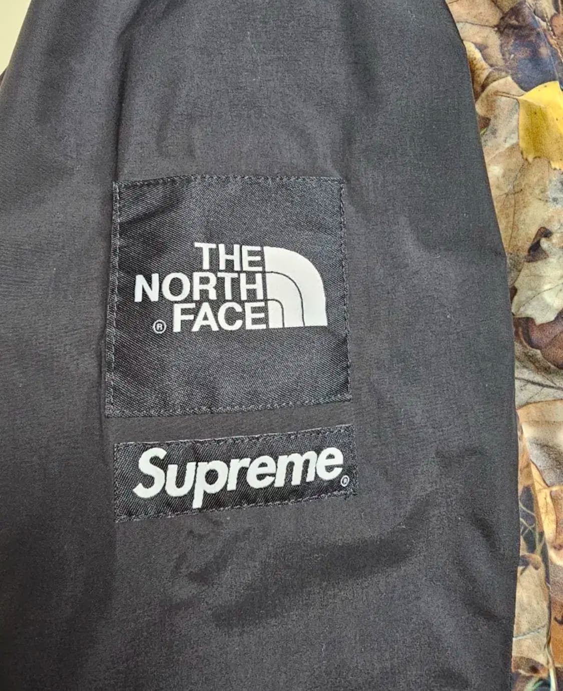 16fw 슈프림 x 노스페이스 낙엽자켓 상품이미지4