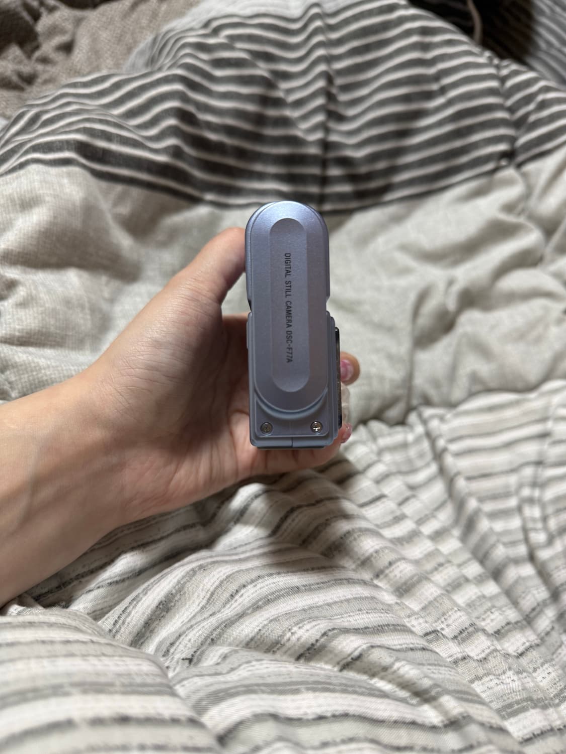 소니 사이버샷 f77a 팝니다.  상품이미지4