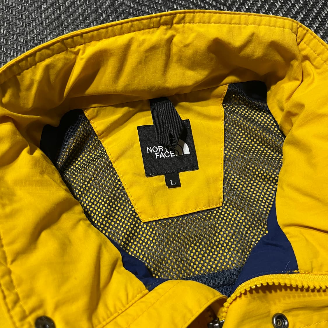 THE NORTH FACE 노스페이스 배색 바람막이 자켓 상품이미지5