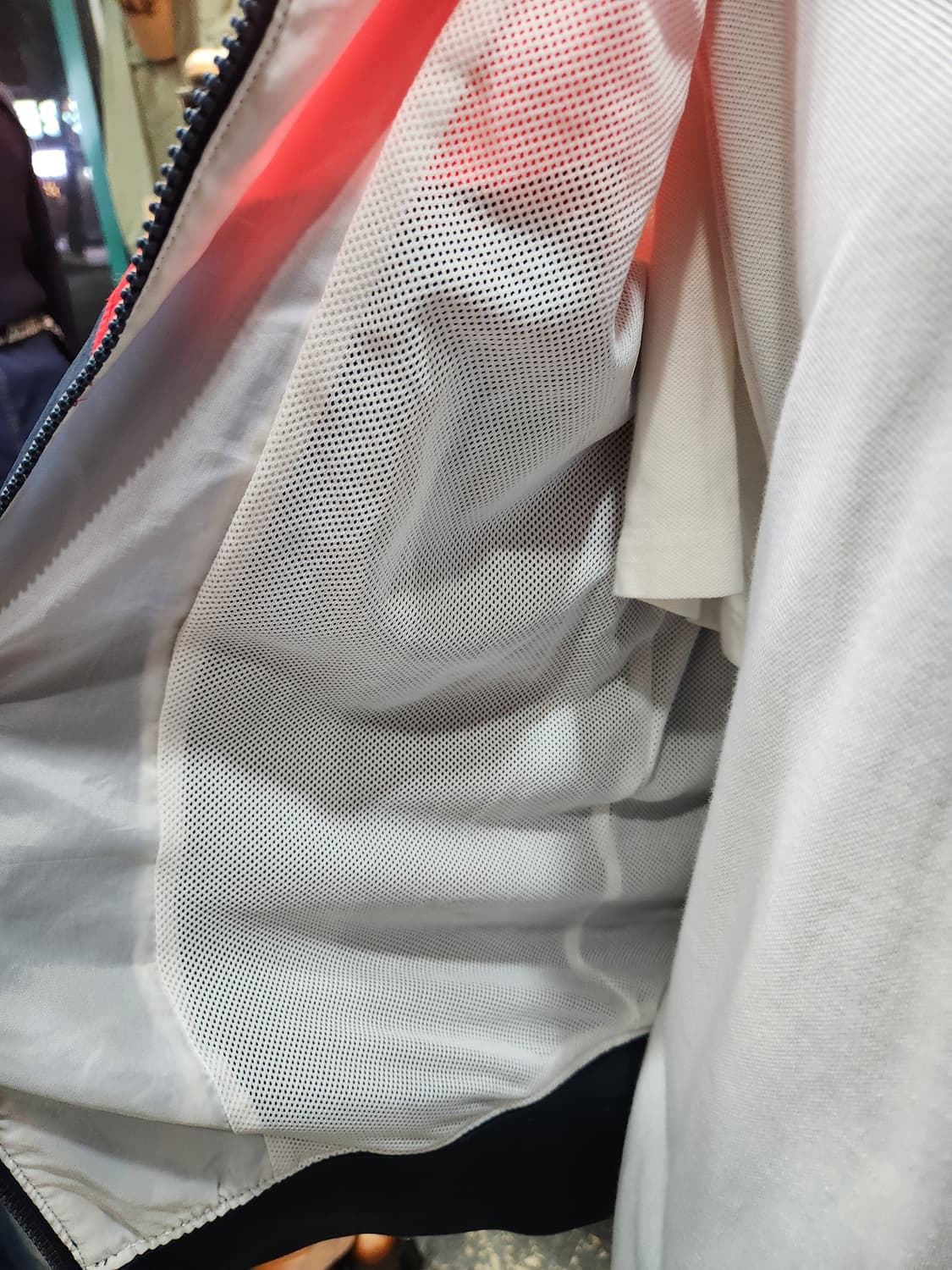 나이키 후드 원드런너 바람막이 자켓

 상품이미지8