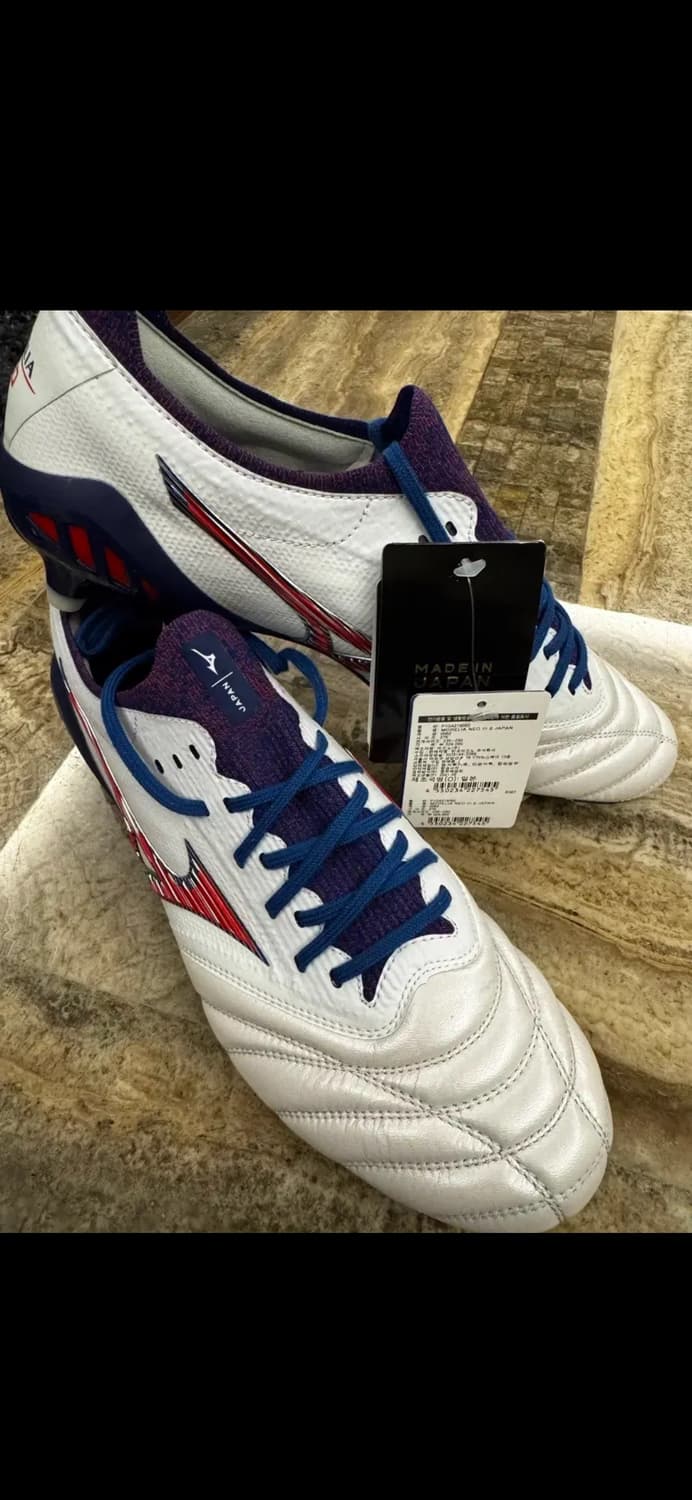 미즈노축구화 상품이미지3