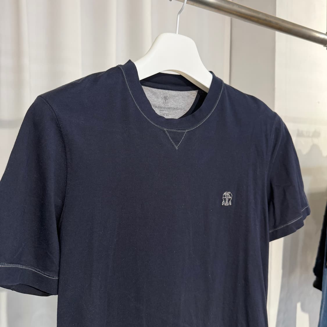 (85) 브루넬로 쿠치넬리 로고 반팔 티셔츠  상품이미지2