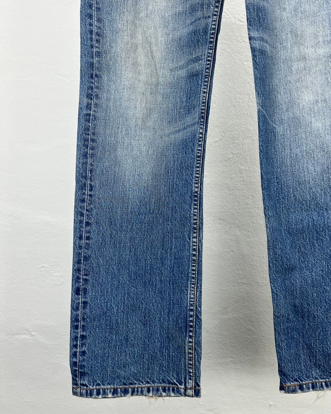 리바이스 620 워시드 테이퍼드 데님 팬츠 상품이미지4