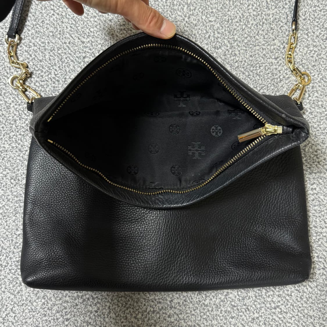 Tory Burch 토리버치 클러치백 상품이미지6