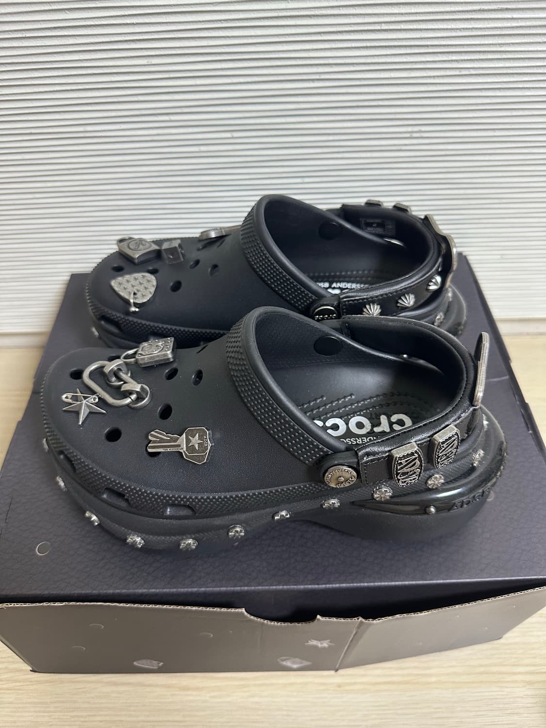 앤더슨벨 크록스 240 상품이미지1