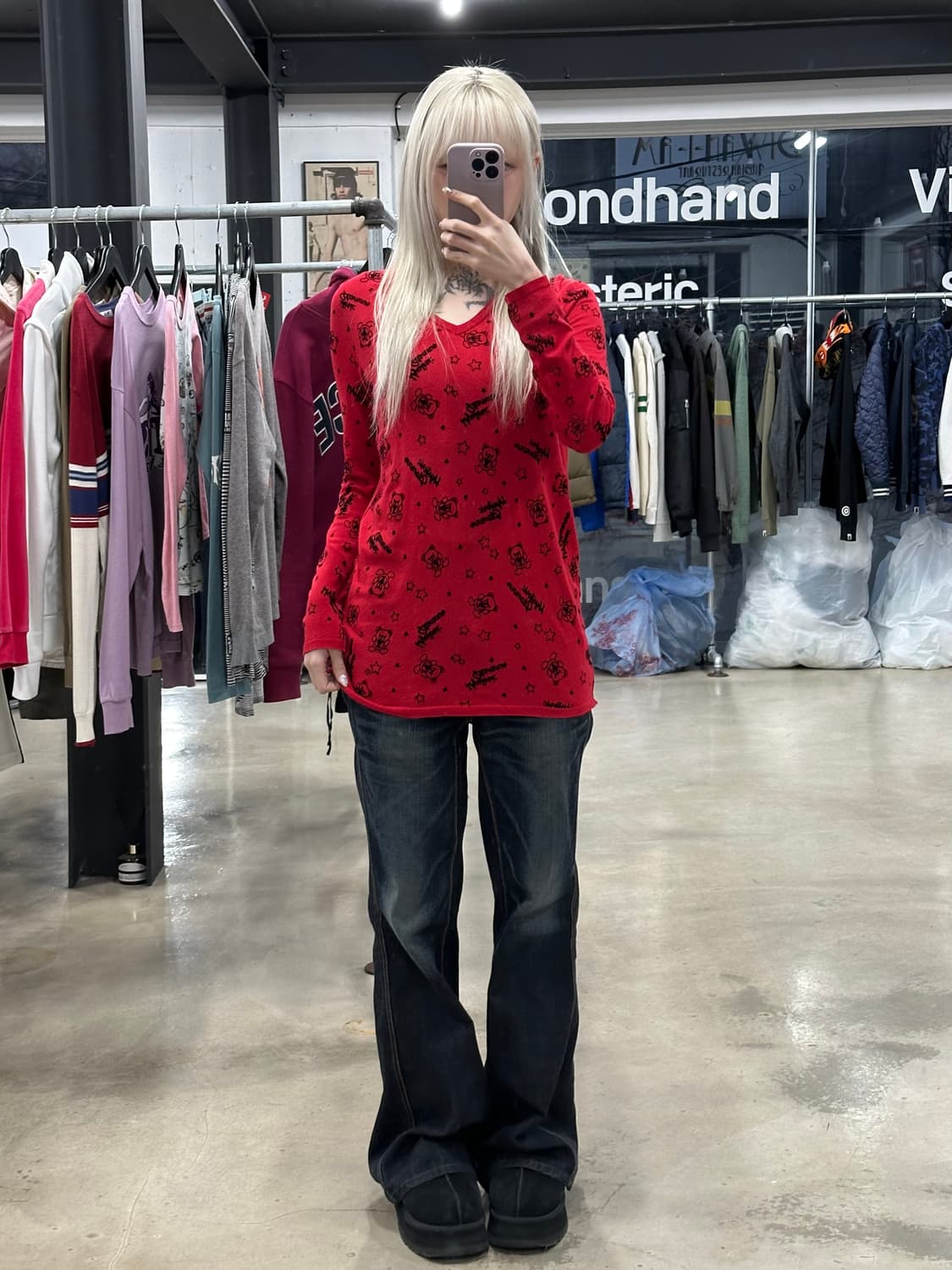 히스테릭 글래머 퍽베어 풀자수 브이넥 니트 롱슬리브 상품이미지2