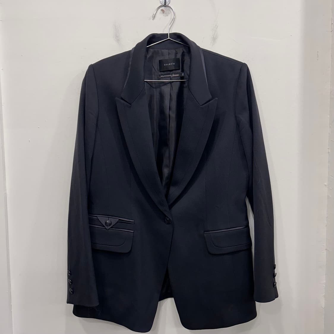 쏠레지아 스페셜컬랙션 배색 견 원버튼 블레이져 상품이미지2