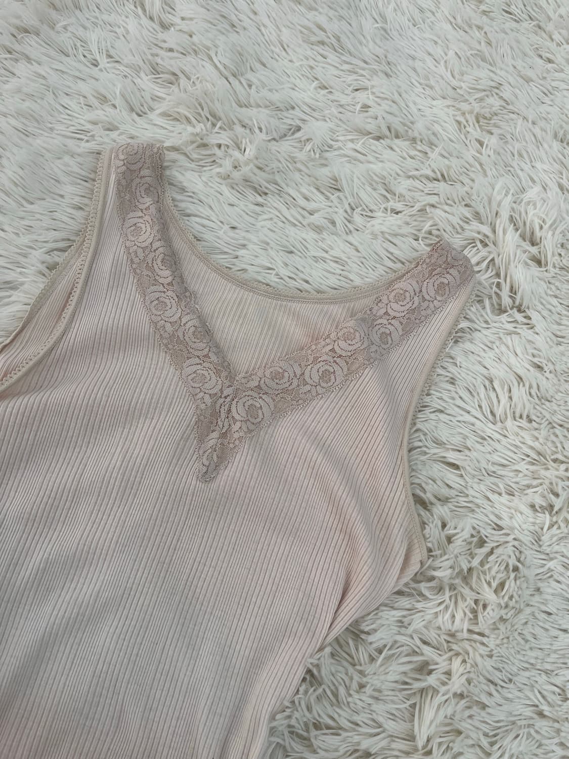 로즈 레이스 V넥 나시 상품이미지2