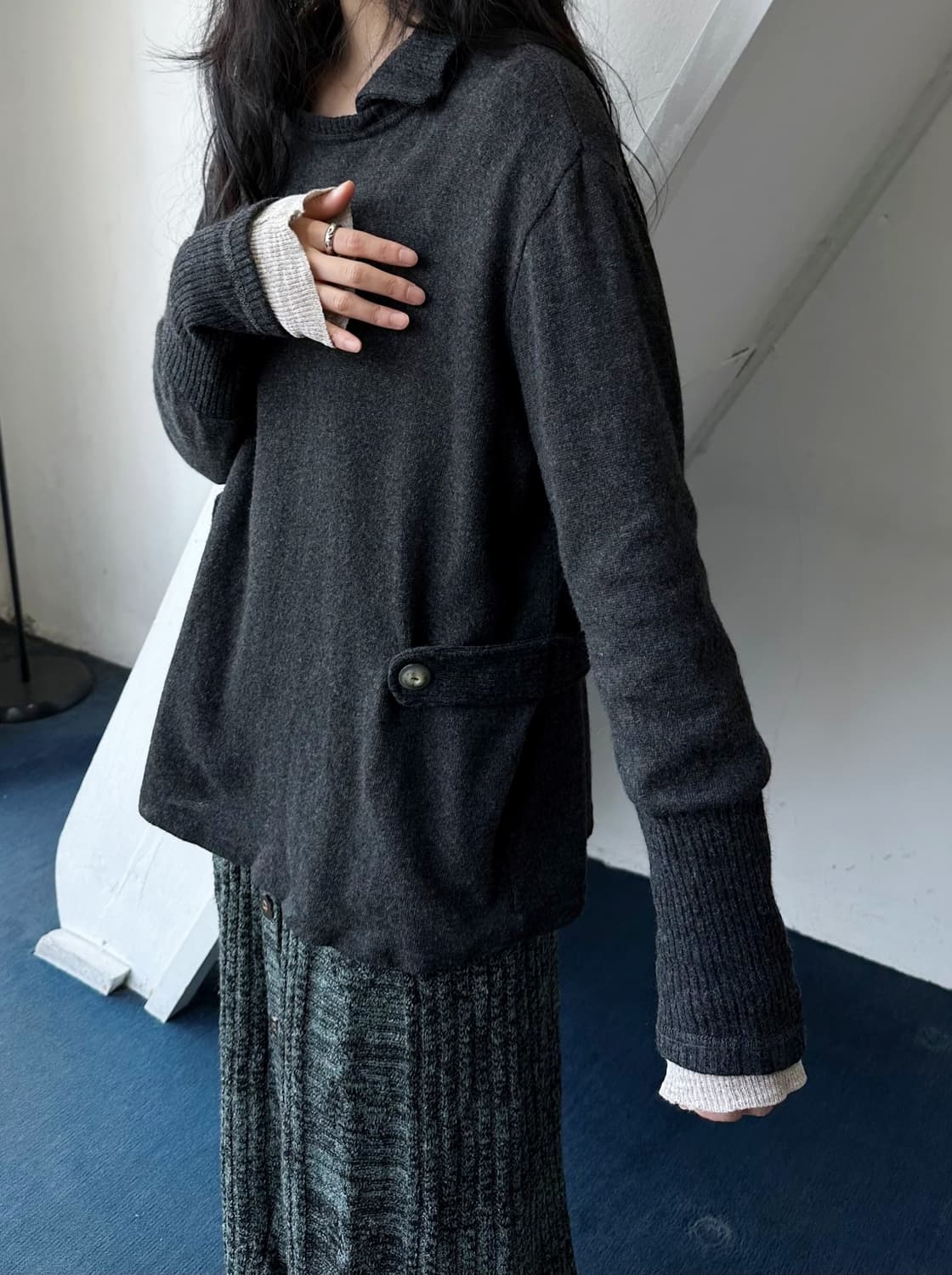 Fake belted finish design stretched knit 상품이미지7