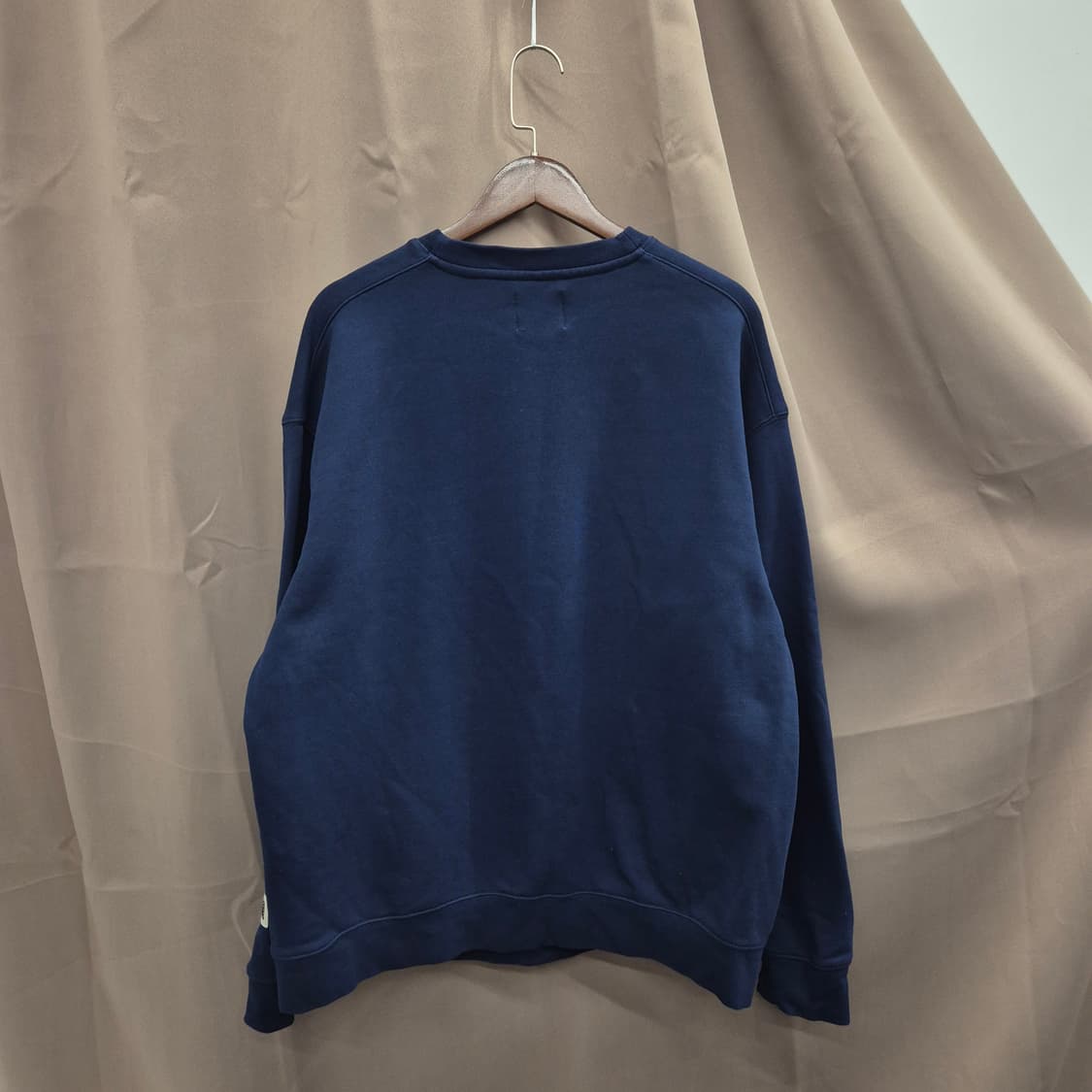 코닥 네이비 맨투맨 XL 상품이미지3