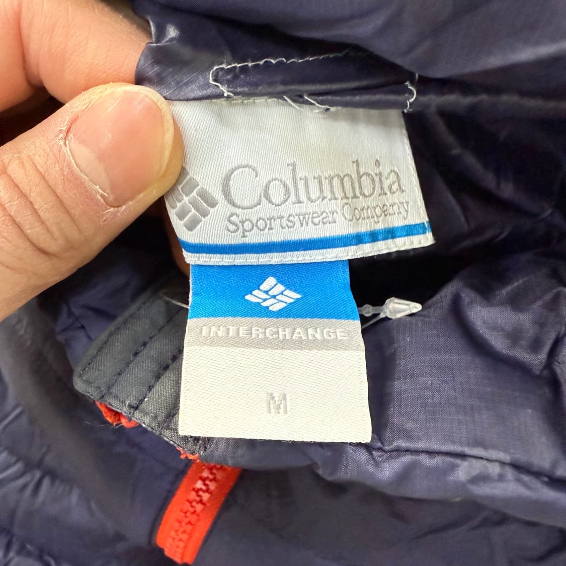 [M] 컬럼비아 네이비 구스다운 경량패딩 1231T1 상품이미지3