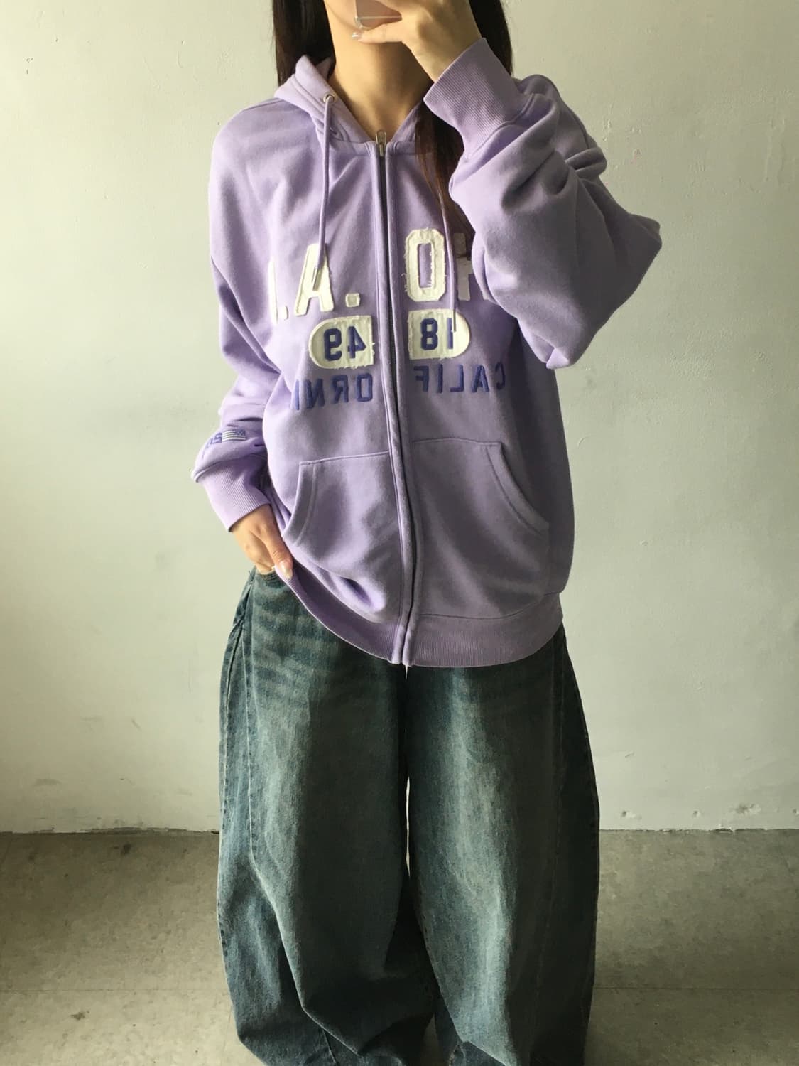 후아유 빅로고 후드집업 상품이미지2