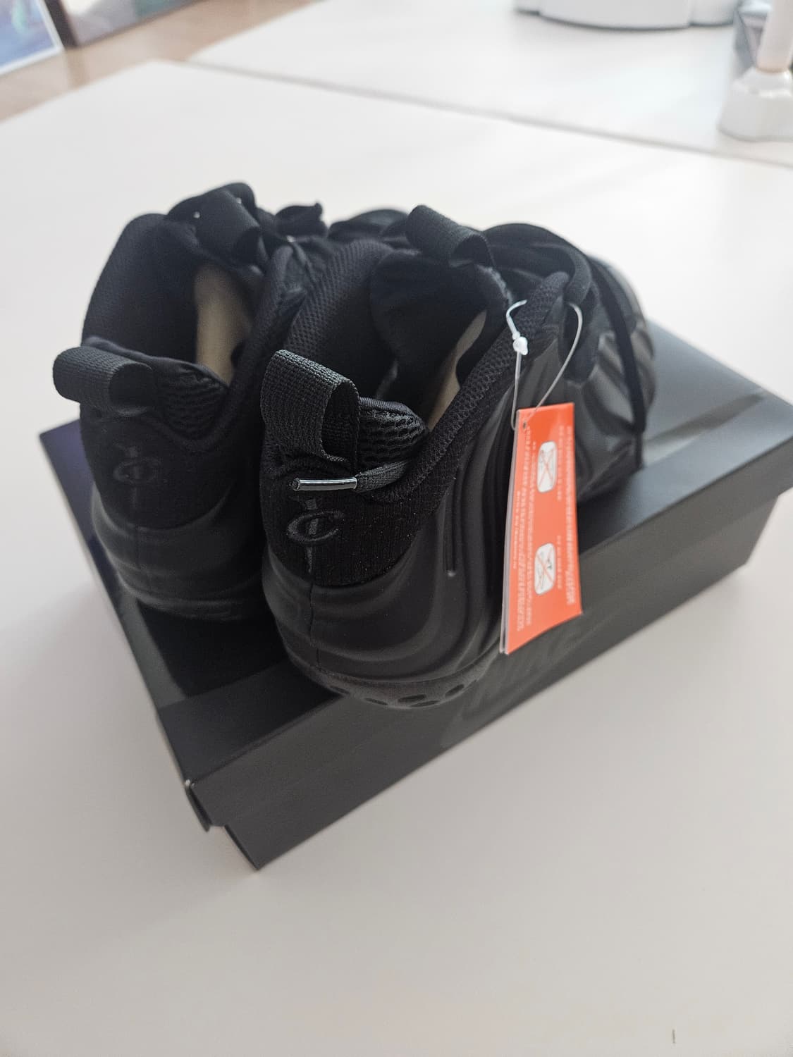 폼포짓 앤트러사이트 새제품270 상품이미지2