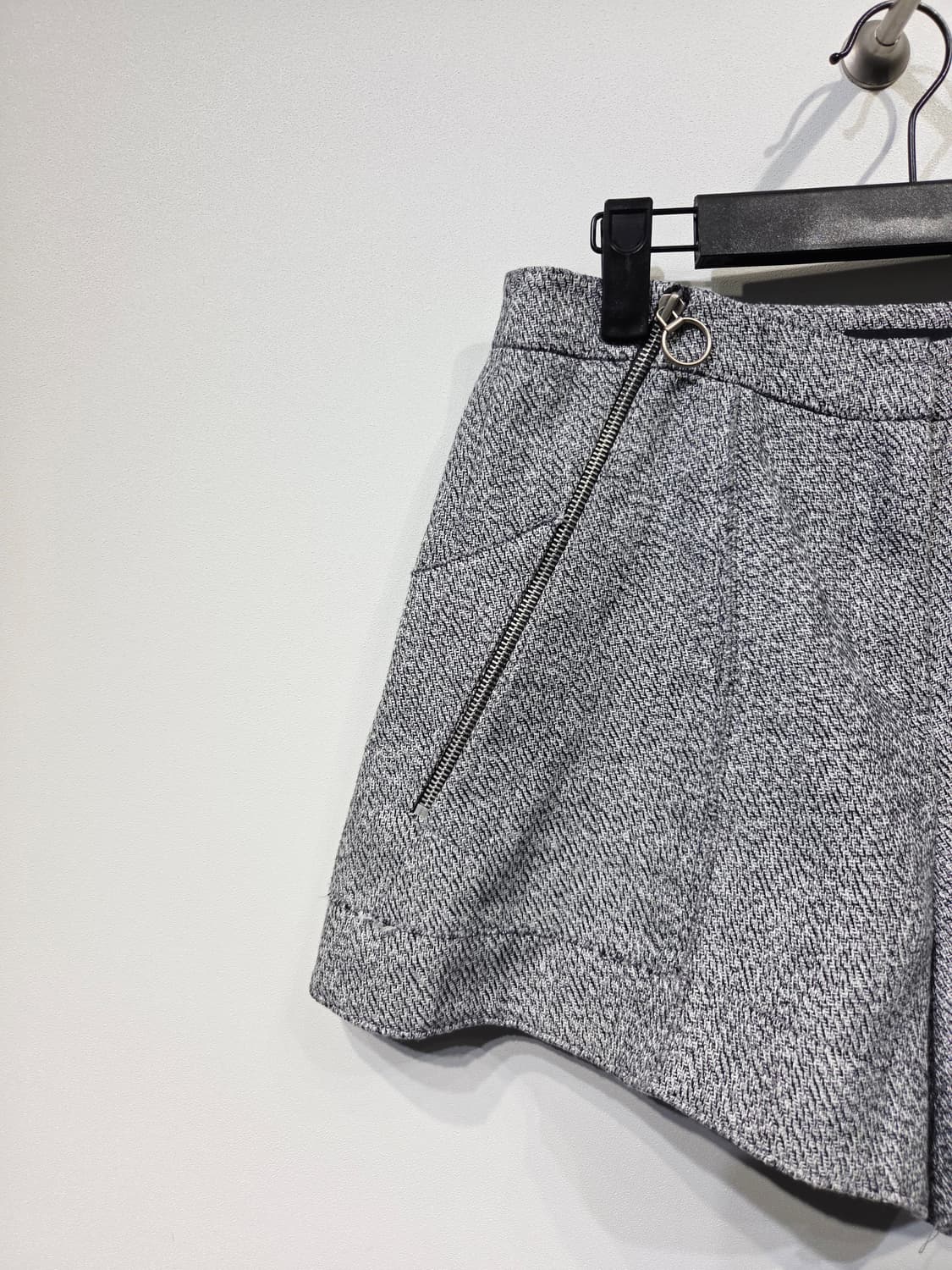 SYSTEM 시스템 링 지퍼 포인트 린넨 혼방 숏팬츠 상품이미지3