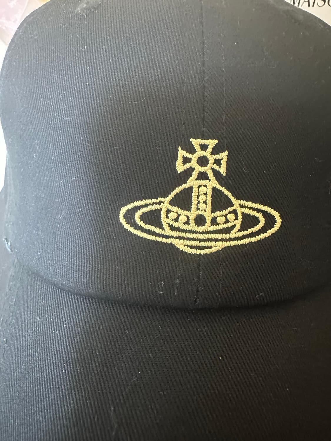 비비안웨스트우드 블랙 데미지 볼캡 상품이미지6