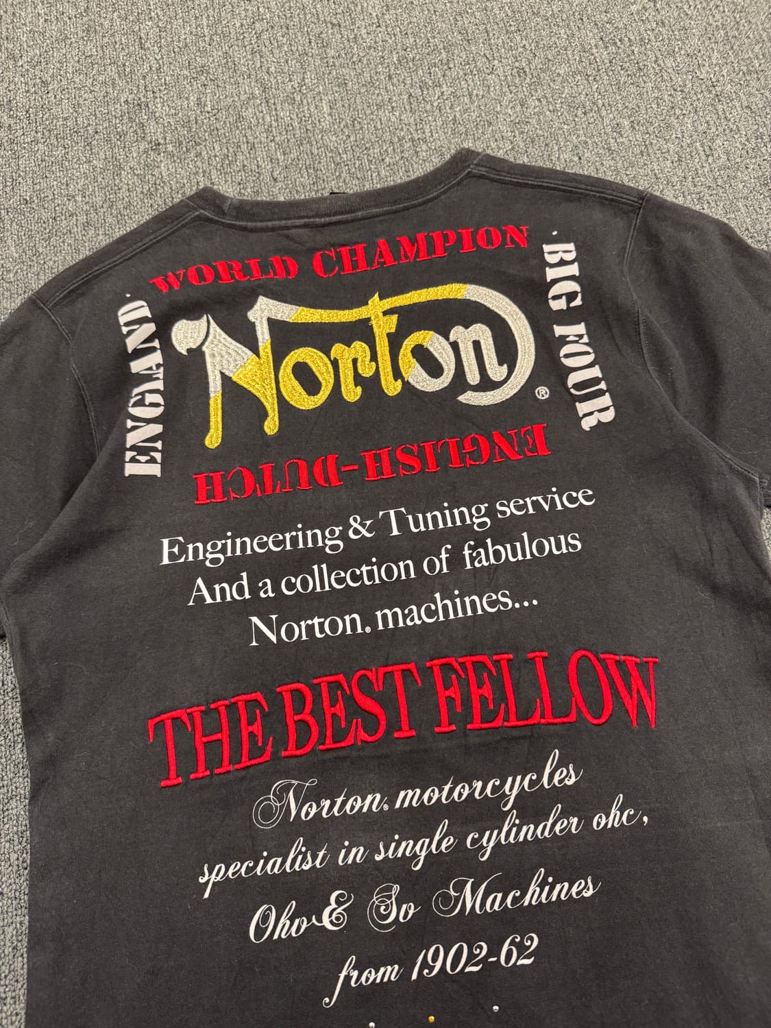 L)Norton 빈티지 자수 큐빅 로고 여성 반팔 티셔츠 상품이미지6