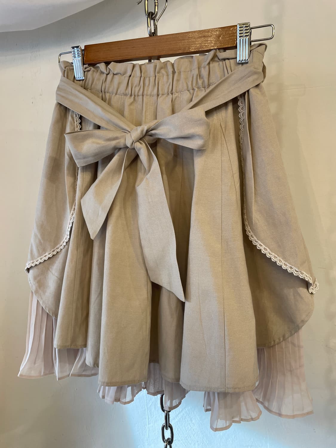 axes femme 엑시즈팜 리본 스트랩 아이보리 스커트 갸루 모리 상품이미지4