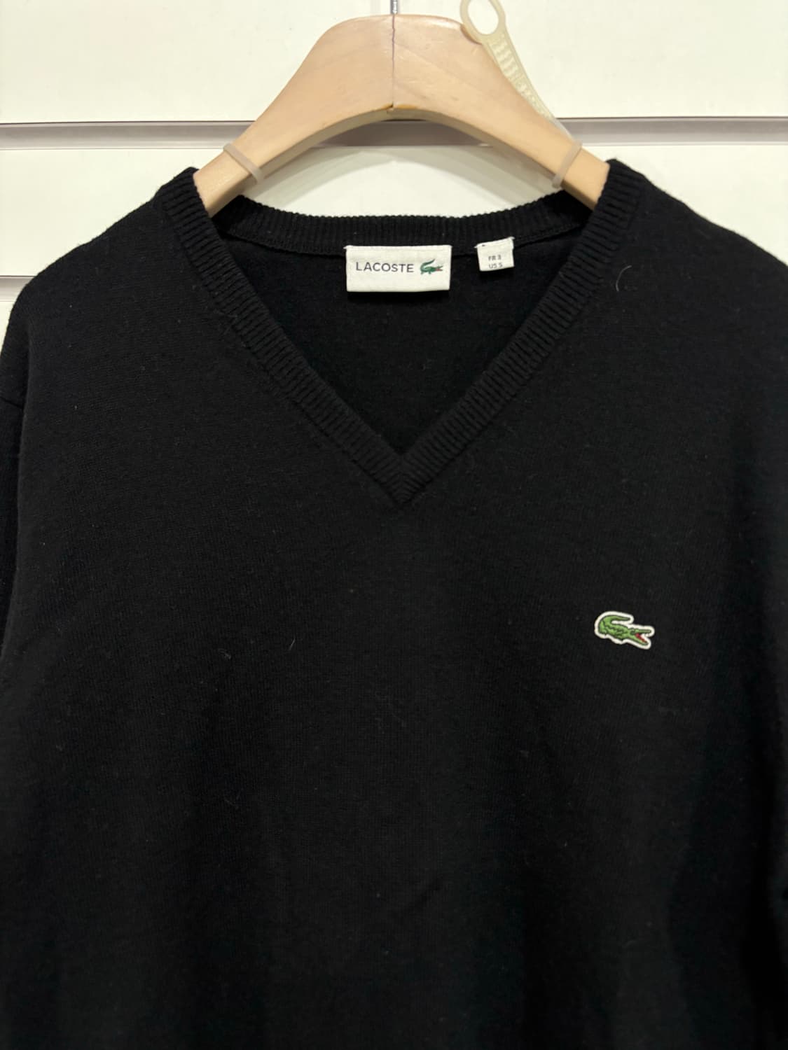 라코스테 블랙 브이넥 니트 95 상품이미지3