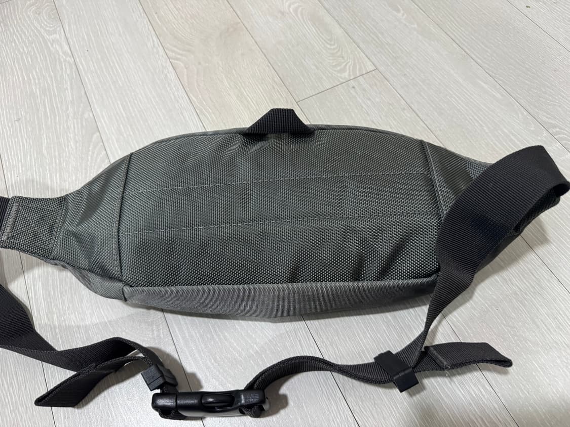 빅토리녹스 알트몬트 3.0 오비탈 힙색 슬링백  상품이미지4