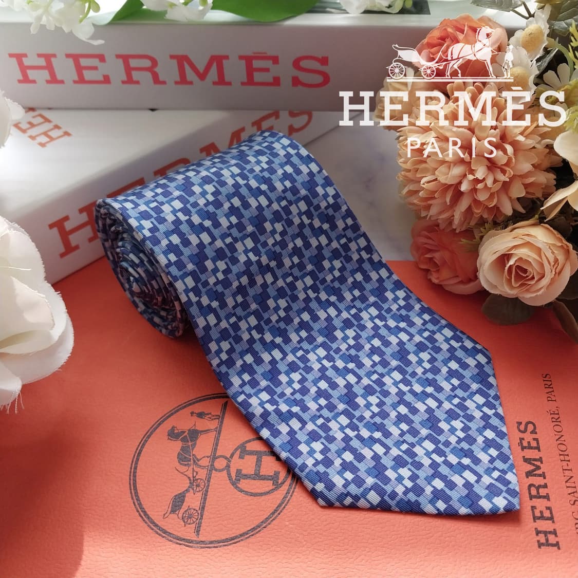 HERMES 에르메스 실크 블루 패턴 넥타이 9cm A+등급 K2276
 상품이미지1