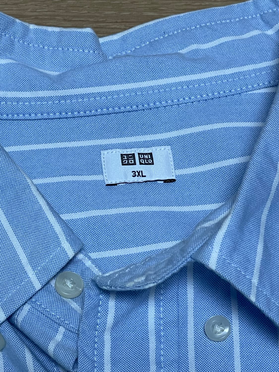 유니클로 스트라이프 셔츠 라이트 블루 상품이미지3