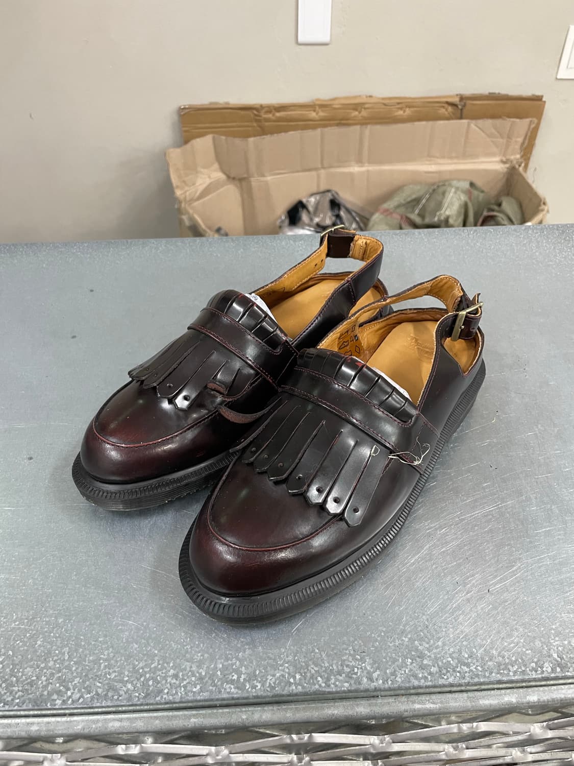 닥터마틴 발렌타인 버건디 샌들 로퍼 230 (gr-4210) 상품이미지2