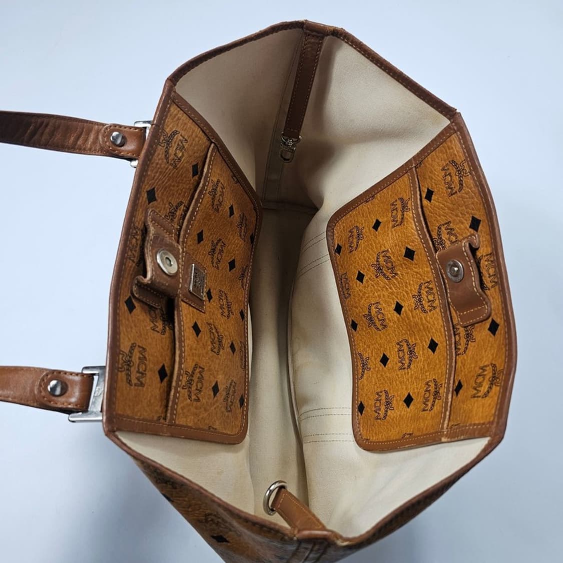 MCM 비세토스 토트백 상품이미지2