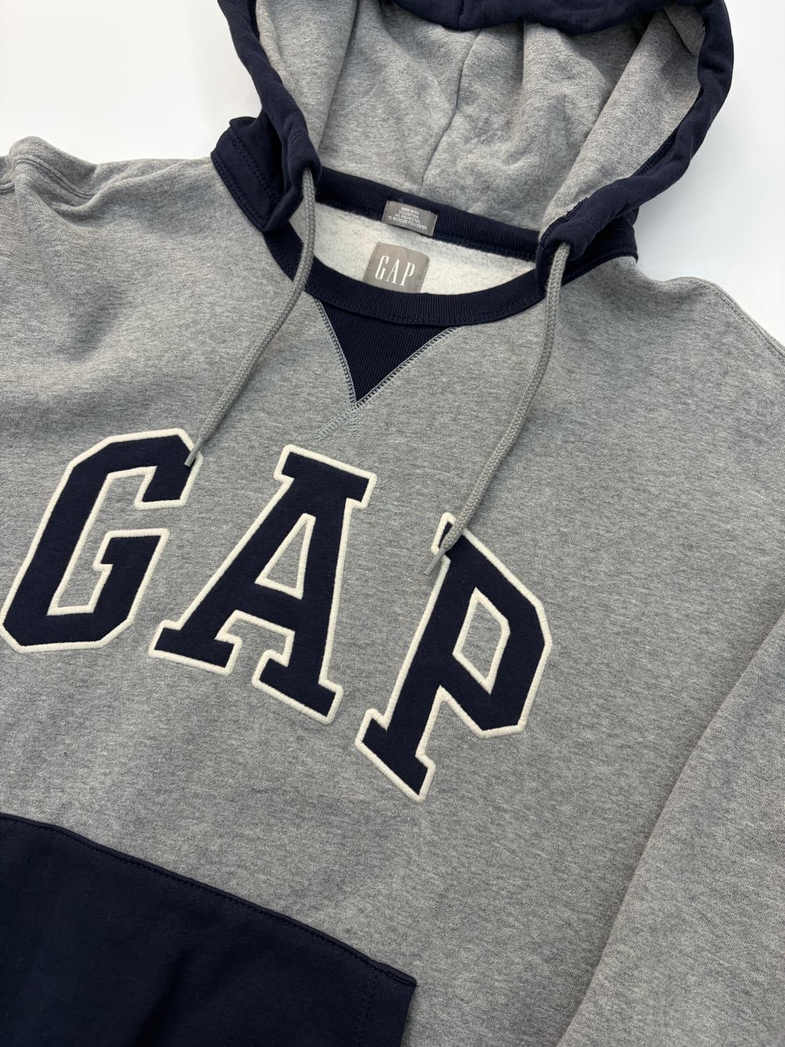 GAP 빅로고 투톤 후드 스웻셔츠 상품이미지2