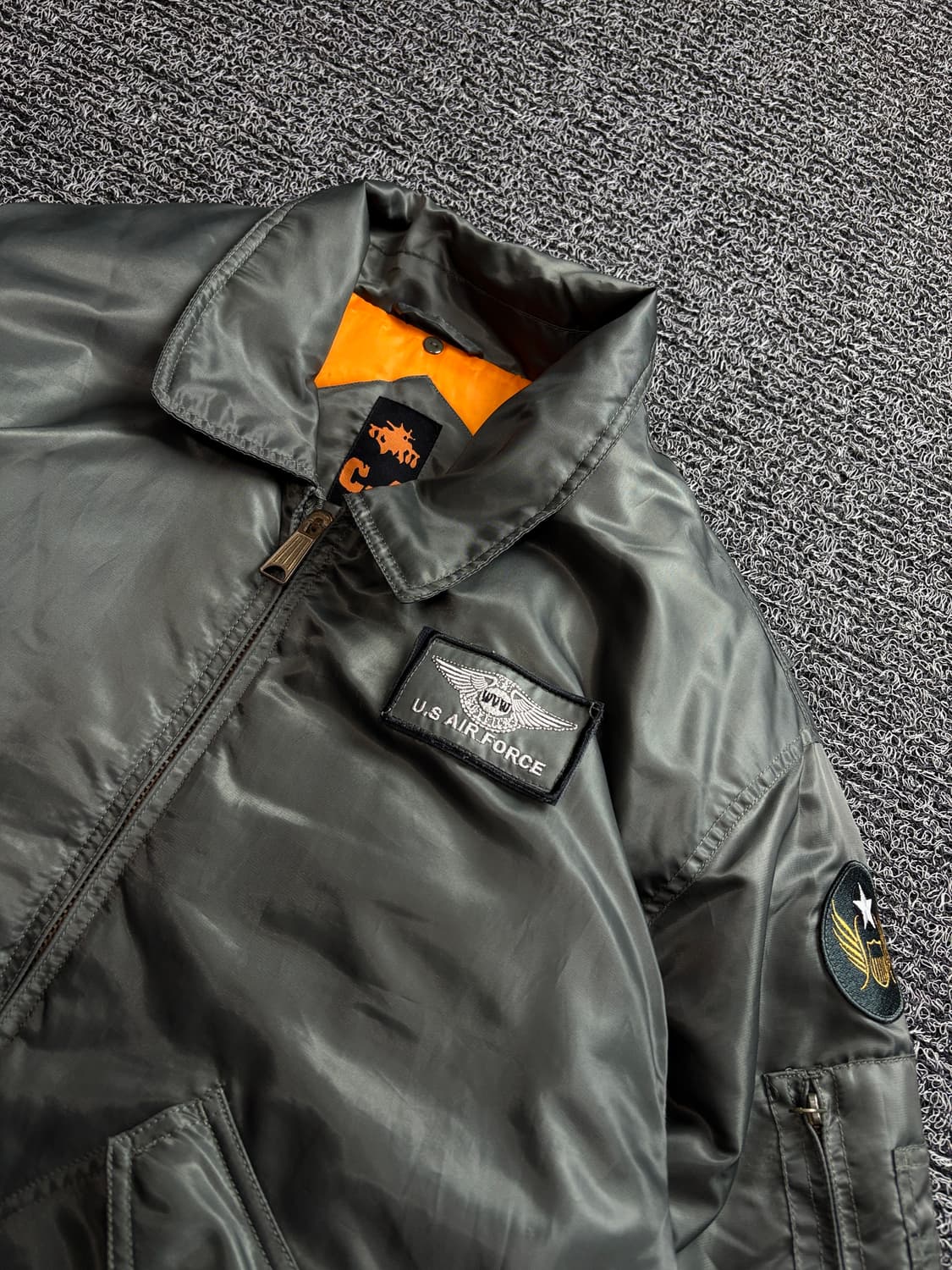 US 에어포스 C-4 MA-1 밀리터리 항공점퍼 3239 상품이미지3