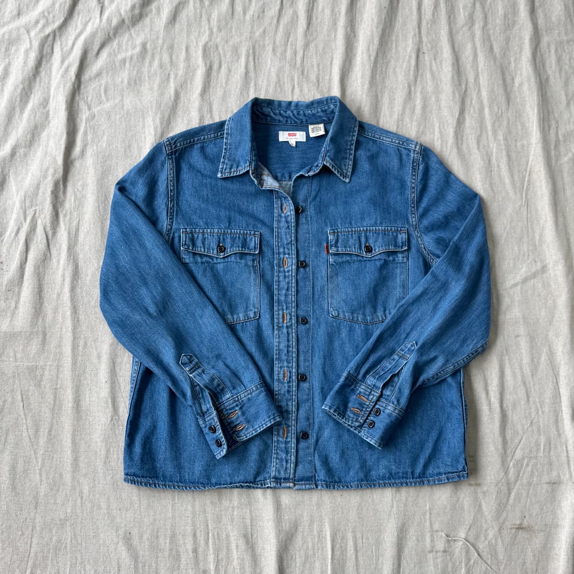 리바이스 우먼 오렌지탭 크롭 데님셔츠 S 상품이미지1