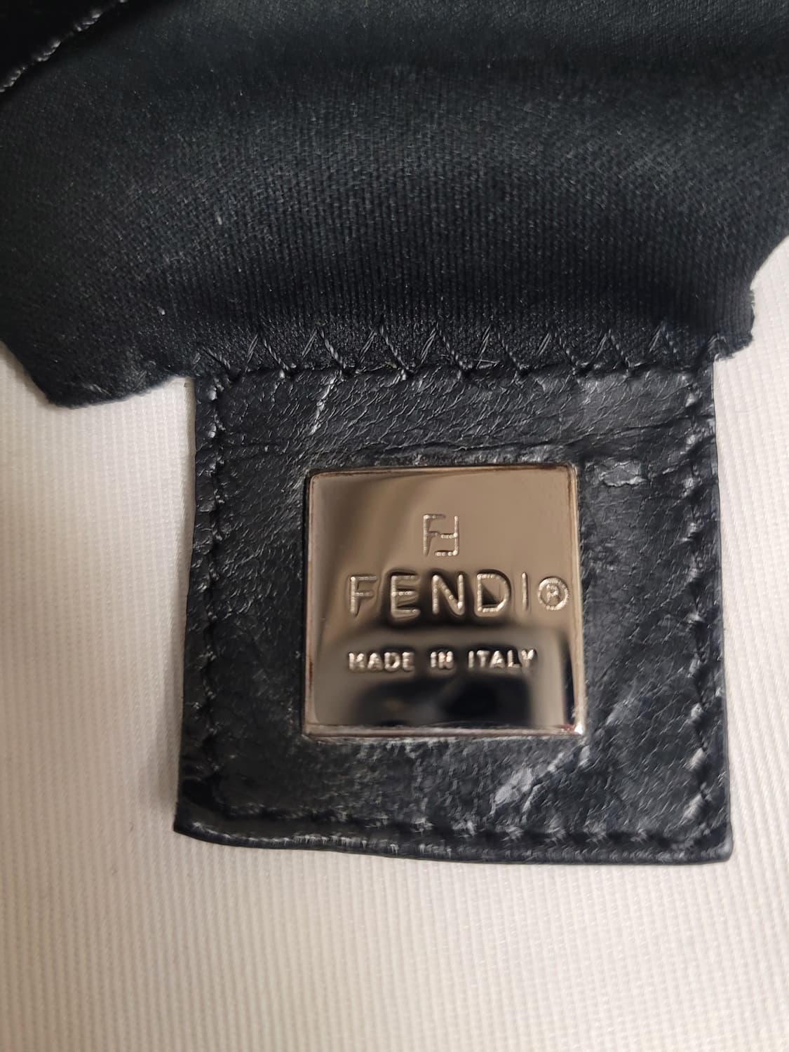 정품 펜디가방 토트백,숄더백(디올샤넬보테가루이비통구찌셀린느생로랑발렌시아가 상품이미지8