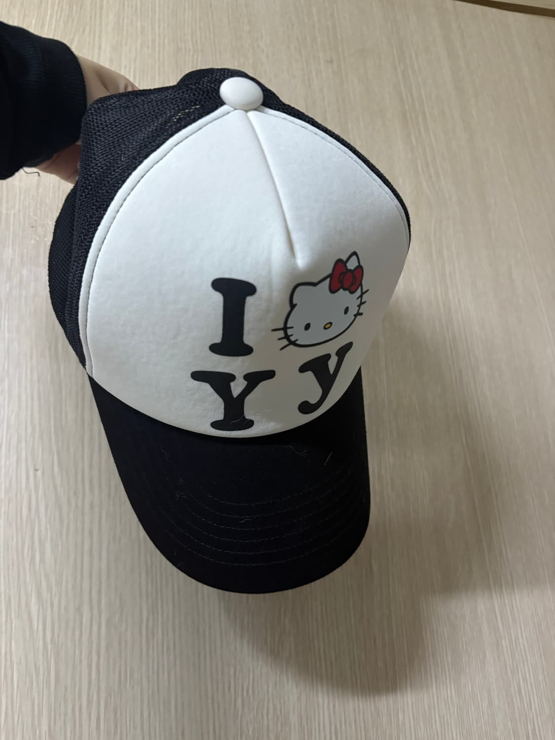 오픈와이와이 헬로키티 트러커캡 상품이미지1
