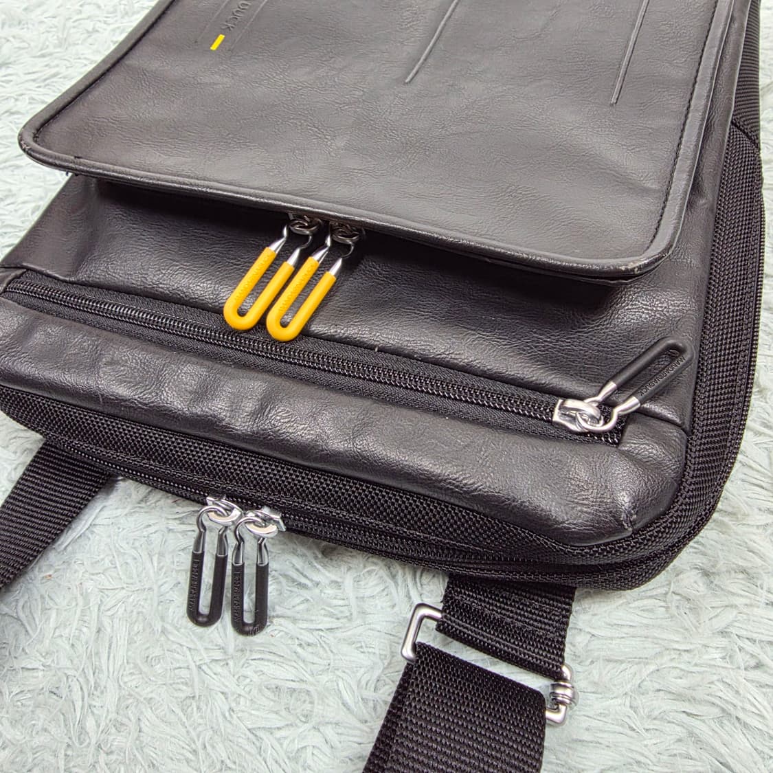 만다리나덕 TOWN 크로스백 상품이미지4