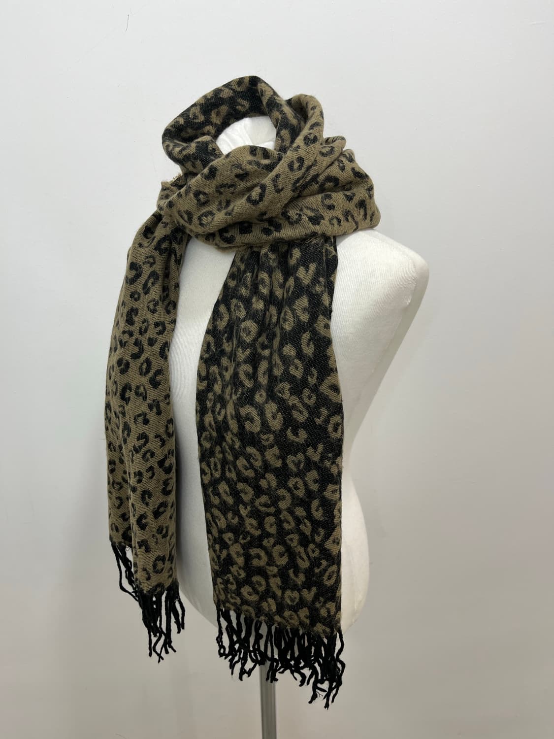 일본 빈티지 갸루 브라운 레오파드 패턴 테슬 머플러 상품이미지6