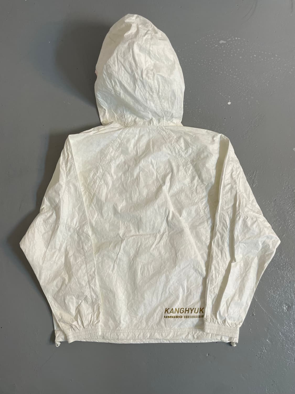 엄브로 X 강혁 하프집업 상품이미지7