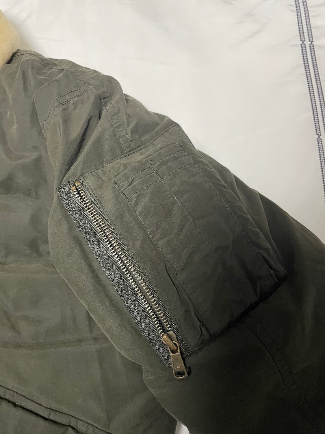 헨리코튼 스핏파이어 빈티지 왁스 다운 점퍼(L/100) 상품이미지7