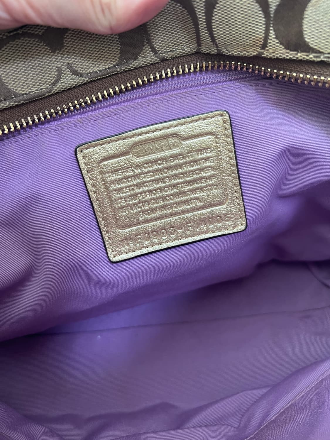 코치 칼리 패치워크 숄더백 상품이미지8