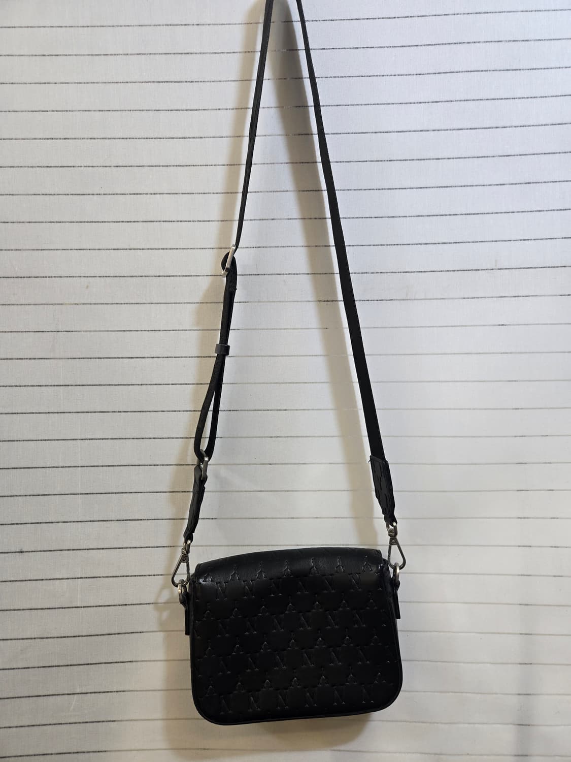 MLB NY 로고 블랙 크로스백 상품이미지9