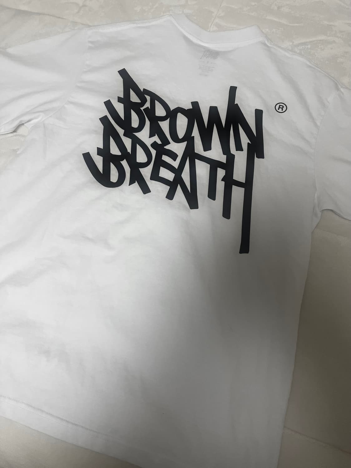 브라운브레스 흰색 반팔티 상품이미지1