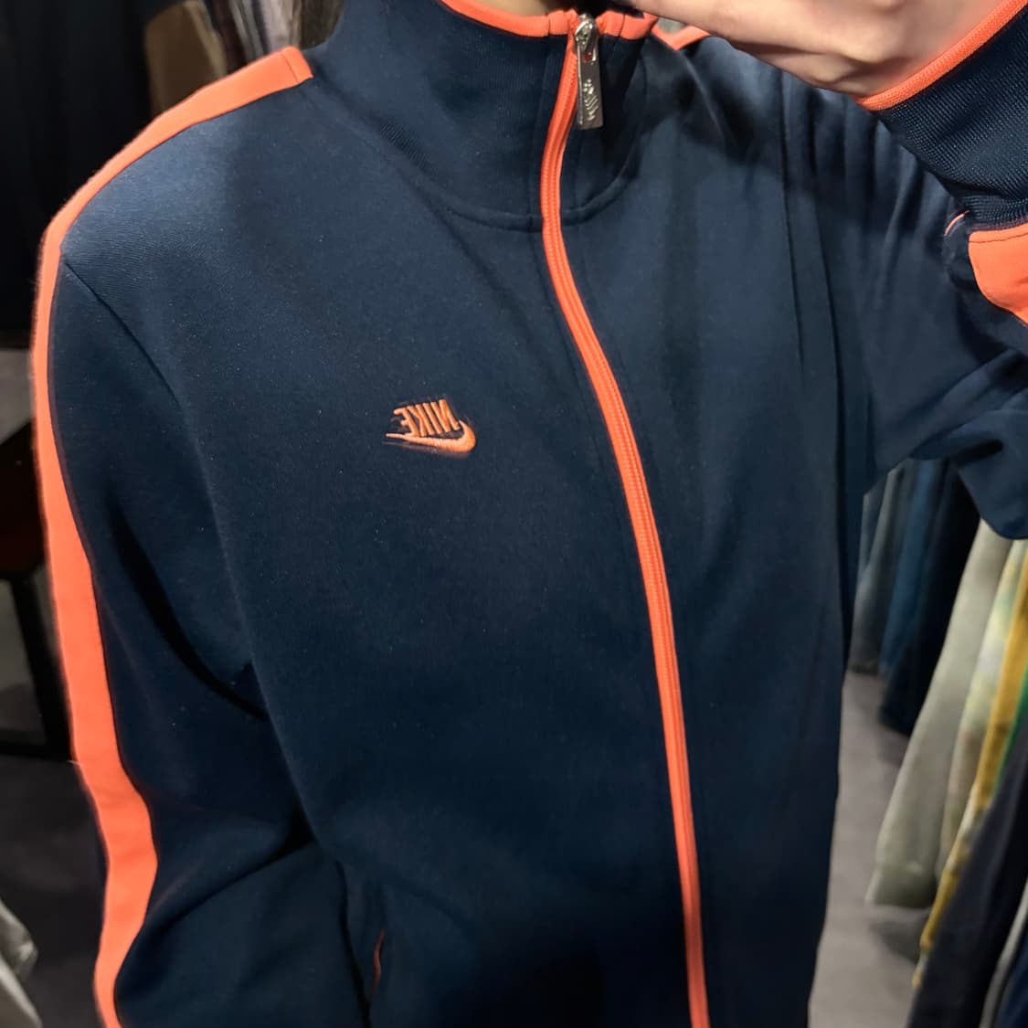  [IM] NIKE 나이키 트랙탑 져지 네이비 오렌지 라인 상품이미지7