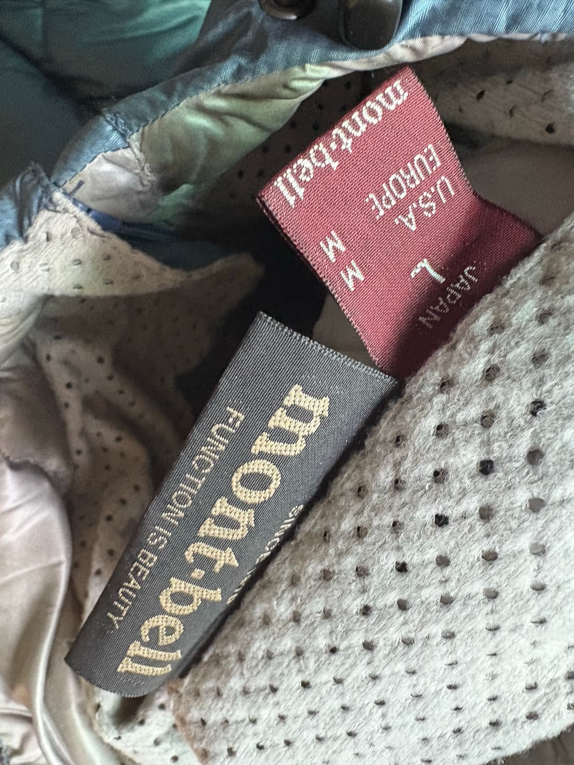 몽벨 다이아몬드 퀼팅 경량패딩 상품이미지5