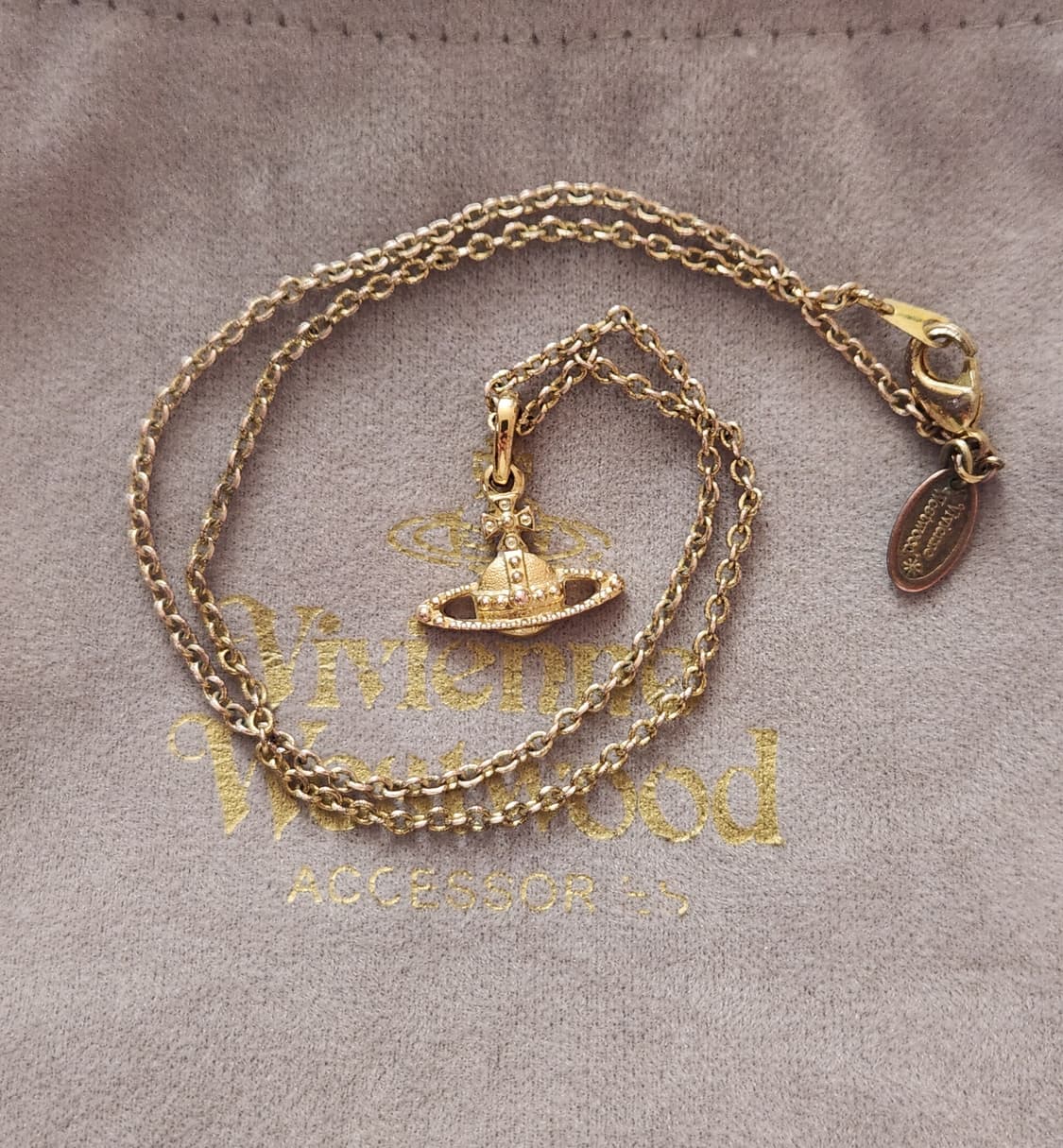 비비안웨스트우드 타이니 메탈 orb 목걸이 상품이미지1