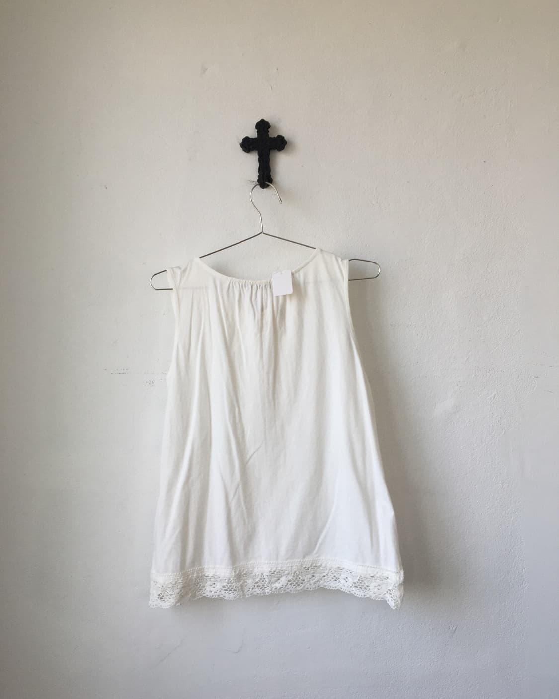 Punching trimming sleeveless 상품이미지5