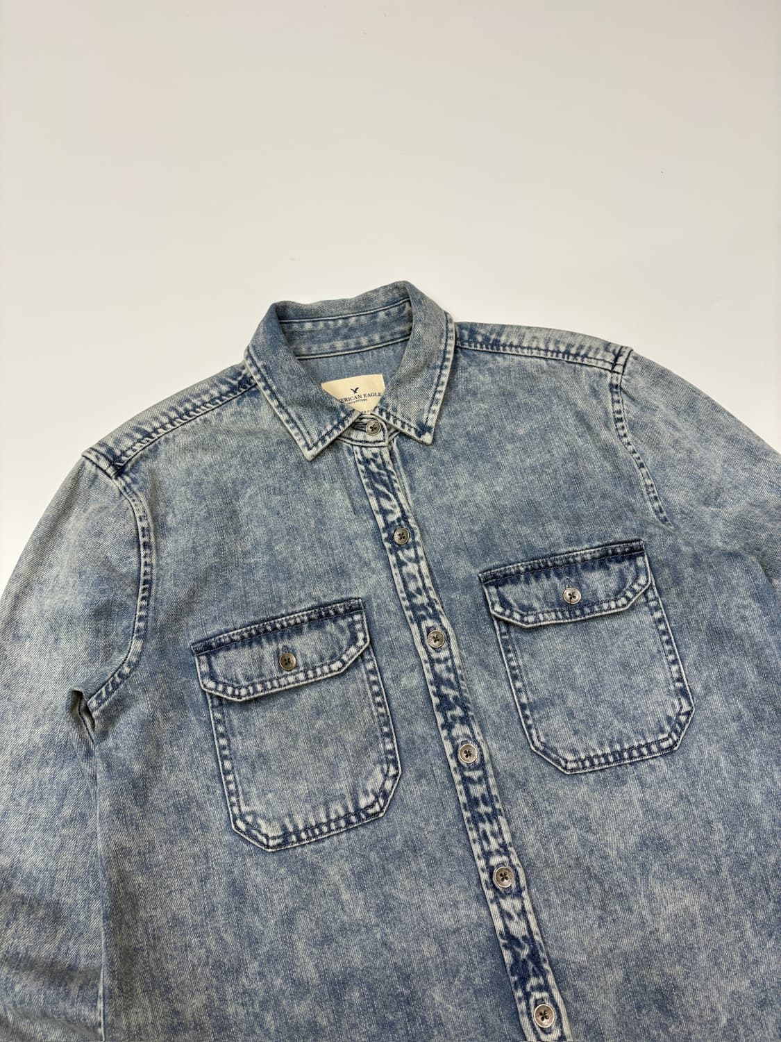 American Eagle 아메리칸 이글 에시드 데님 워싱 커팅 셔츠 상품이미지3