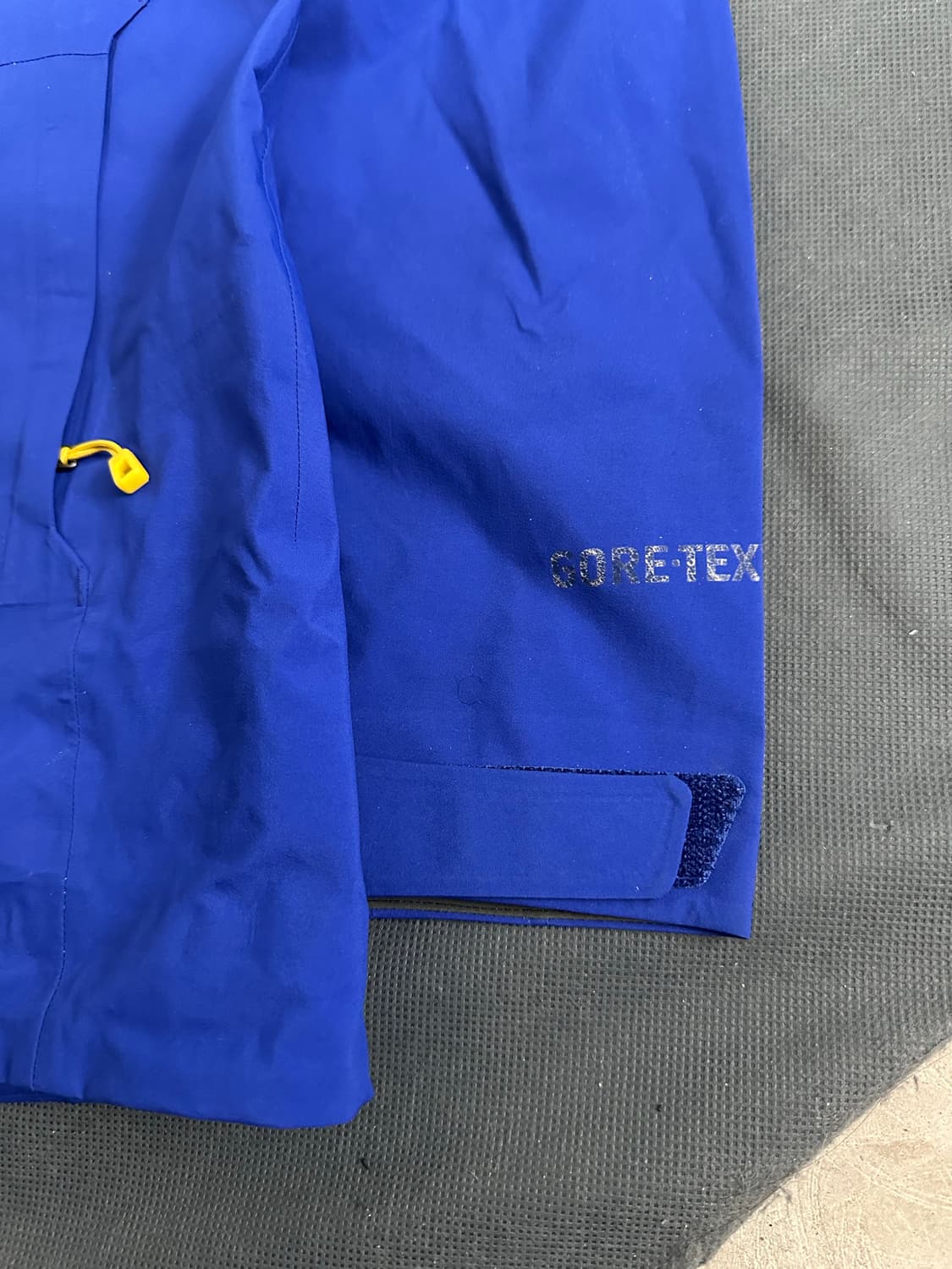 파타고니아 바람막이 고어텍스 XS(85-90)여성 상품이미지3