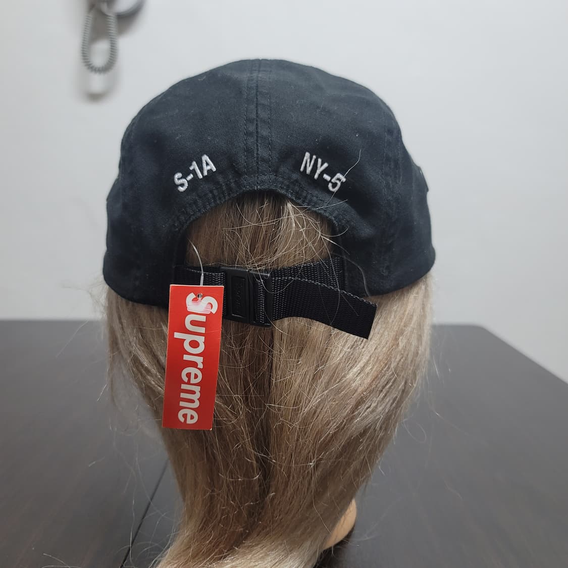 슈프림 검정 캠프캡 상품이미지4