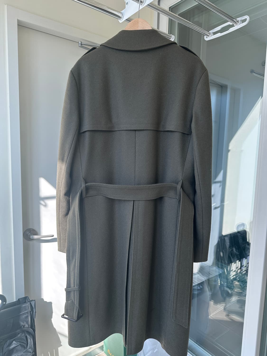 카키색 울 코트 105~110 (파리 유명 샵 구매) 상품이미지2