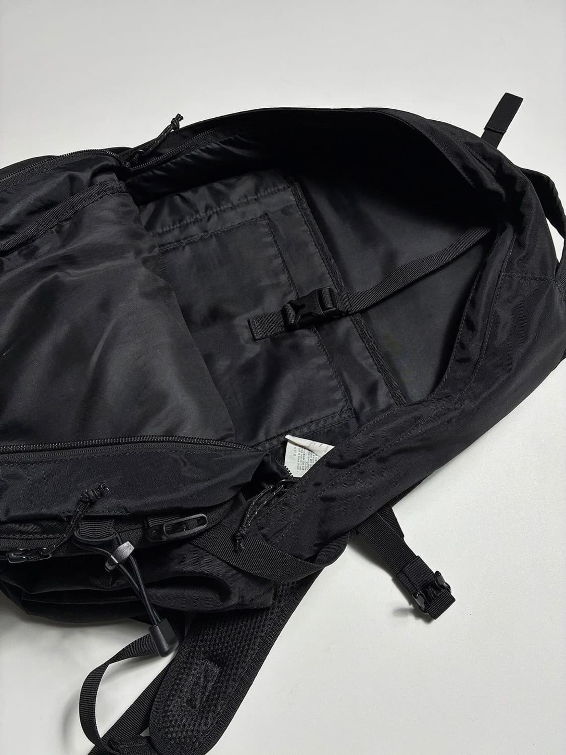 컬럼비아 23FW 더글라스 패스 30L 백팩 PR2339 상품이미지8