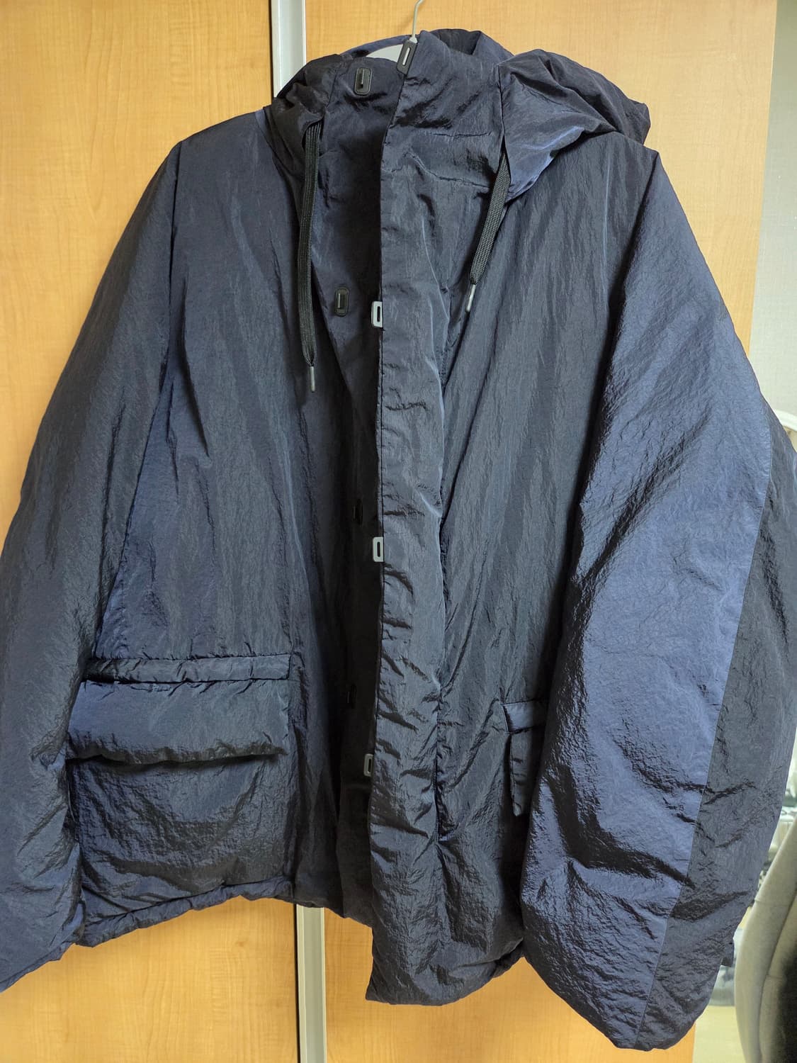 [4]테아토라 패딩 수베니어 헌터s/l  메탈릭네이비 상품이미지1